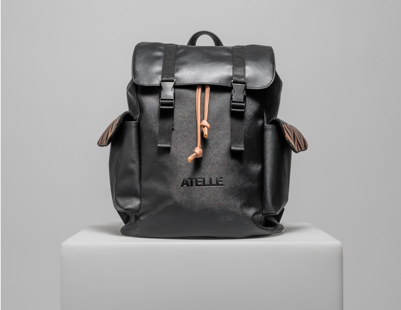 תיק עור שחור ואופנתי